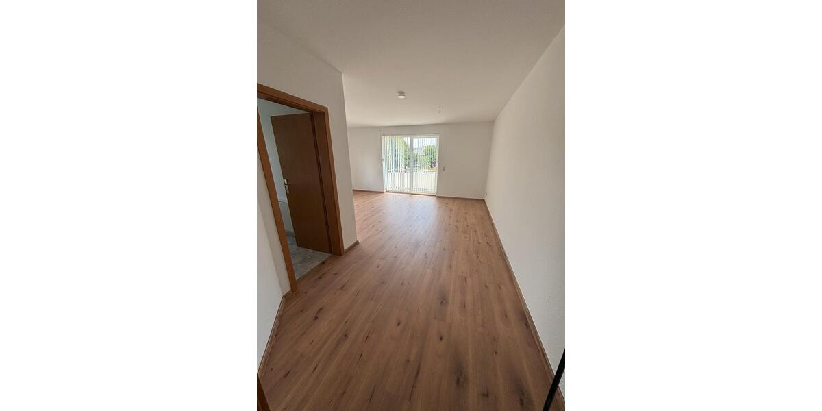 Etagenwohnung Bad Staffelstein - 3 Zimmer, 75 m&sup2;, 800&euro; | Angebot:26552573