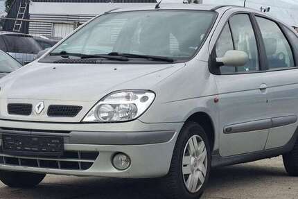 Renault Scenic 179.000 km 900 € Heidenau 01809