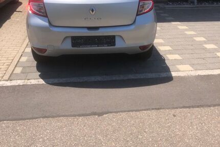 Renault Clio 185.000 km 1.650 &euro; Bad sackingen 79713