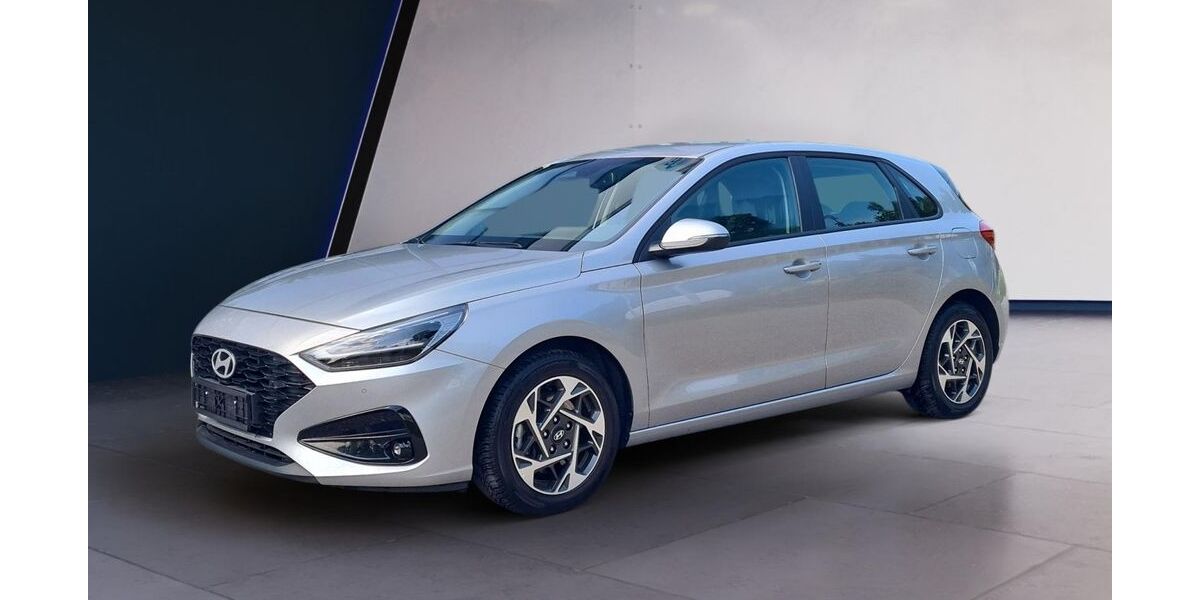 Hyundai i30 32.195 km 17.990 &euro; Trostberg 83308