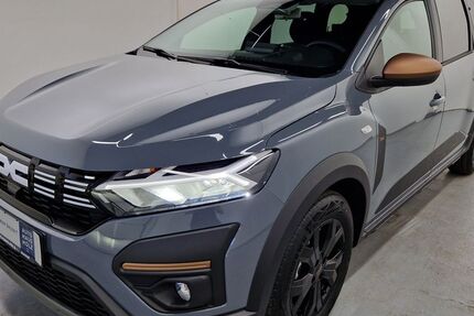 Dacia Jogger 12.500 km 20.690 &euro; Landau 76829