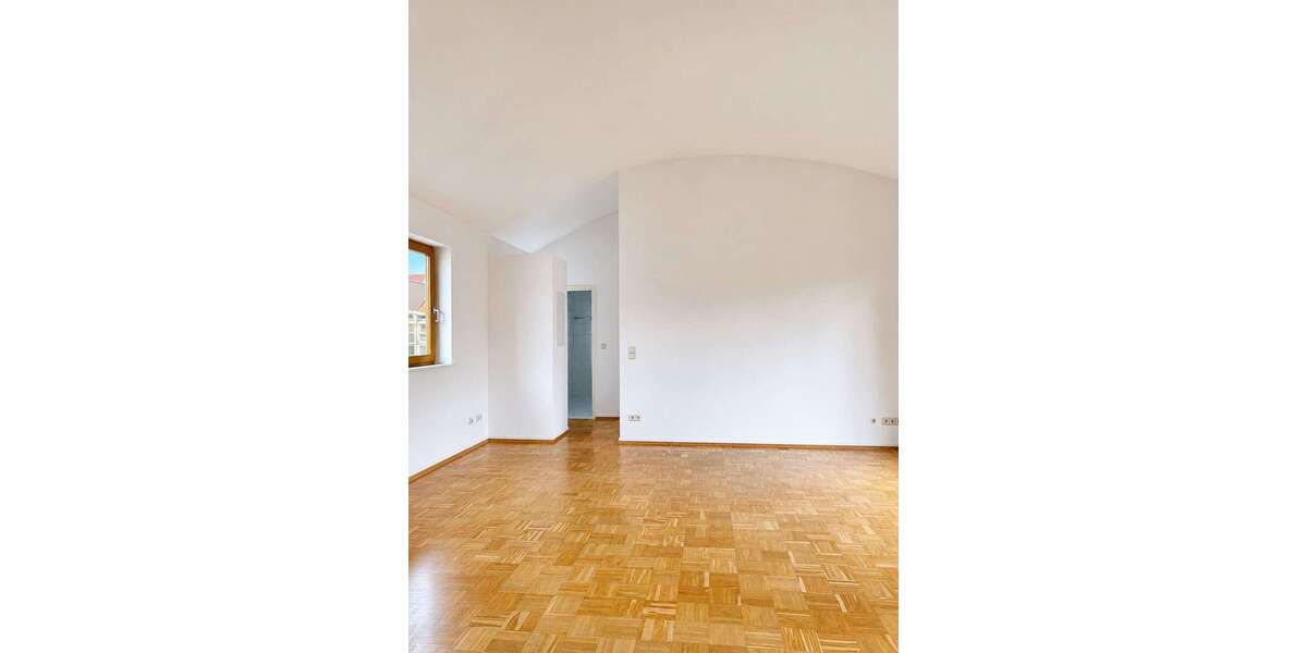 Etagenwohnung Kassel / Harleshausen Harleshausen - 2 Zimmer, 65 m&sup2;, 650&euro; | Angebot:27121882