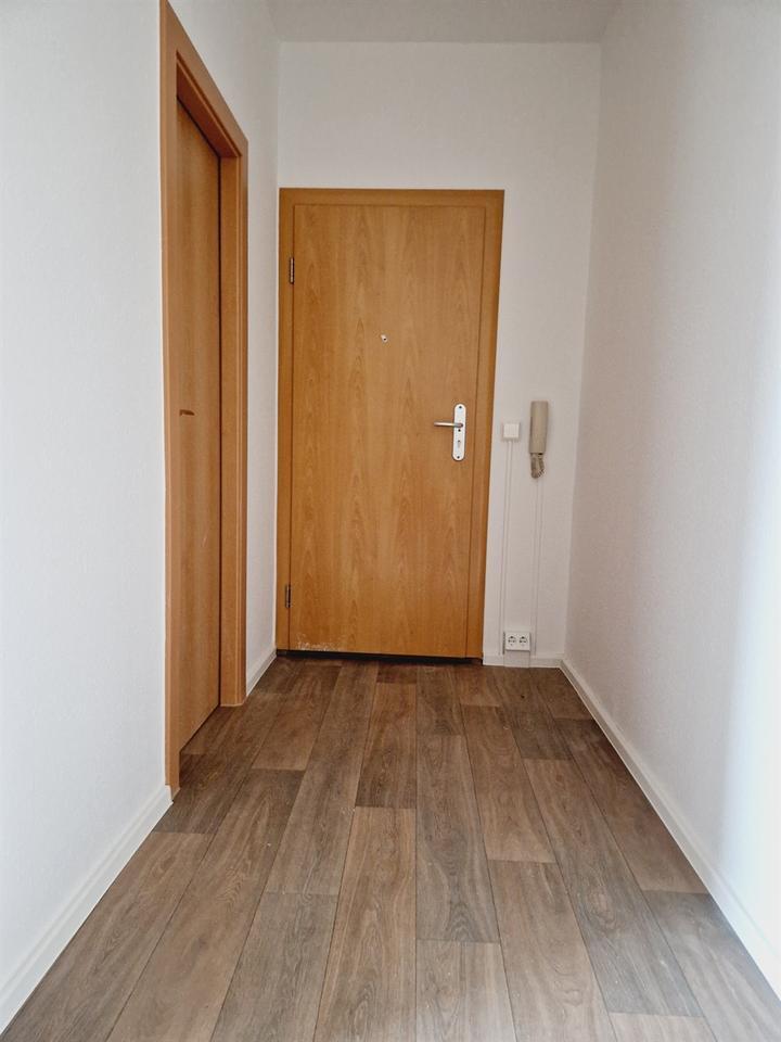 ***Aktion - 3 Monate Kaltmietfrei - 3 - Raumwohnung mit Balkon, Am Sportpark 12 sofort verfügbar! zimmer