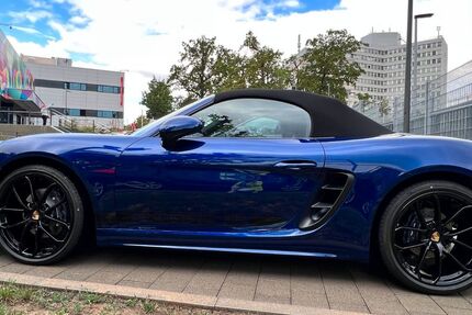 Porsche Boxster 17.800 km 71.900 &euro; Essen 45359