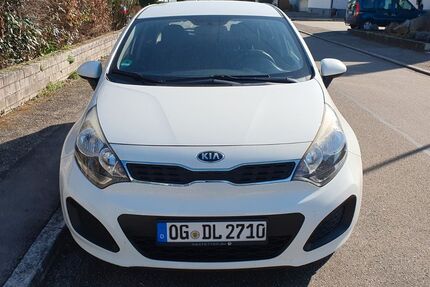 Kia Rio 164.800 km 4.900 &euro; Ringsheim 77975