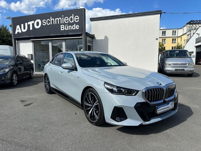 BMW i5 48.200 km 51.800 € Bünde 32257