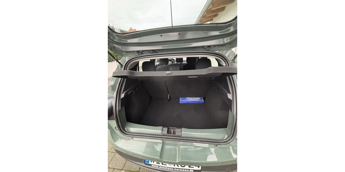 Dacia Sandero 9.800 km 15.500 € Witzenhausen 37213