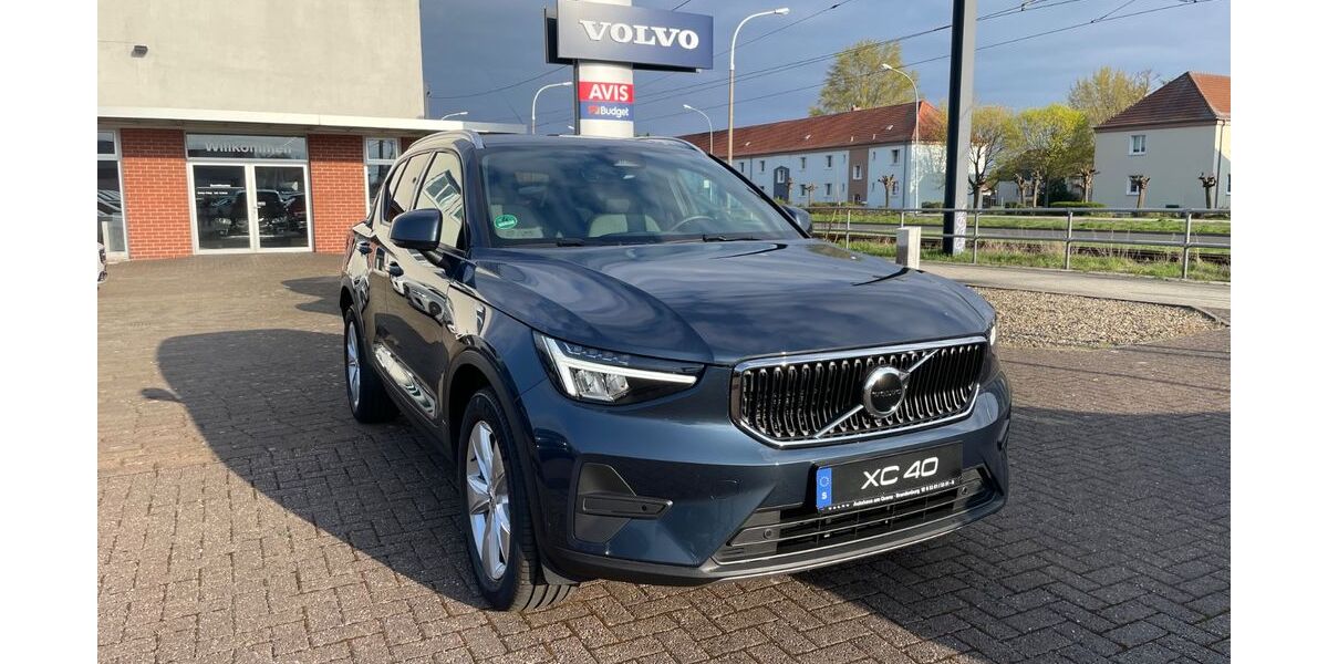 Volvo XC40 16.600 km 33.450 &euro; Brandenburg 14770