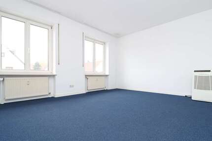 Büro in Altdorf 2.242 € 195 m² zimmer