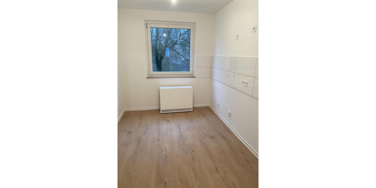 Etagenwohnung Velbert Velbert-Mitte - 3 Zimmer, 77 m&sup2;, 539&euro; | Angebot:24870839