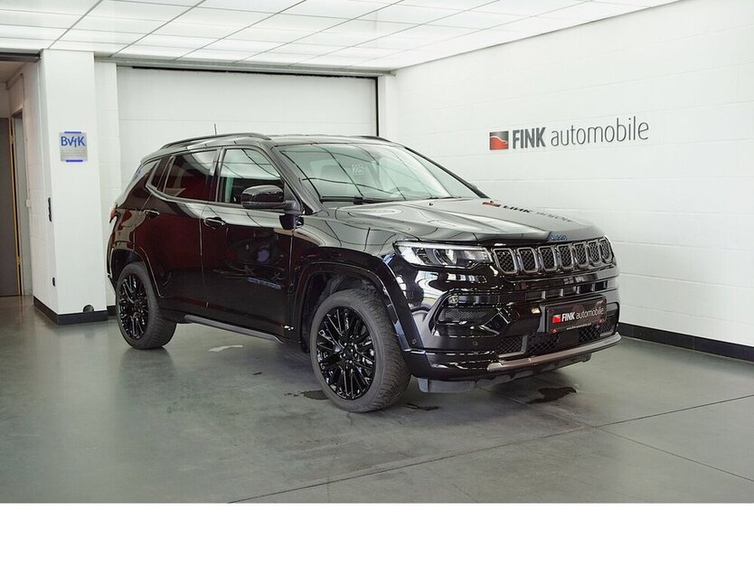Compass °IIIII° S Plug-In Hybrid 4WD FULL LED