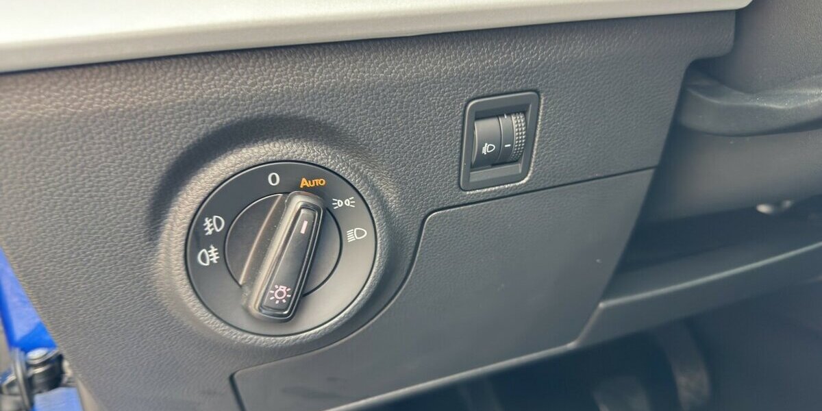 Seat Ibiza Style 40th Annivers.*LED/Navi-App/Kamera/Key 12.689 km 17.790 &euro; Bamberg 96052