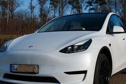 Tesla Model Y 68.500 km 29.790 &euro; Esslingen 73732
