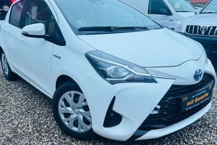 Toyota Yaris 105.000 km 10.900 € Hamburg 20537