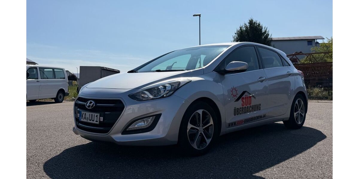 Hyundai i30 200.000 km 3.900 &euro; Stutensee 76297