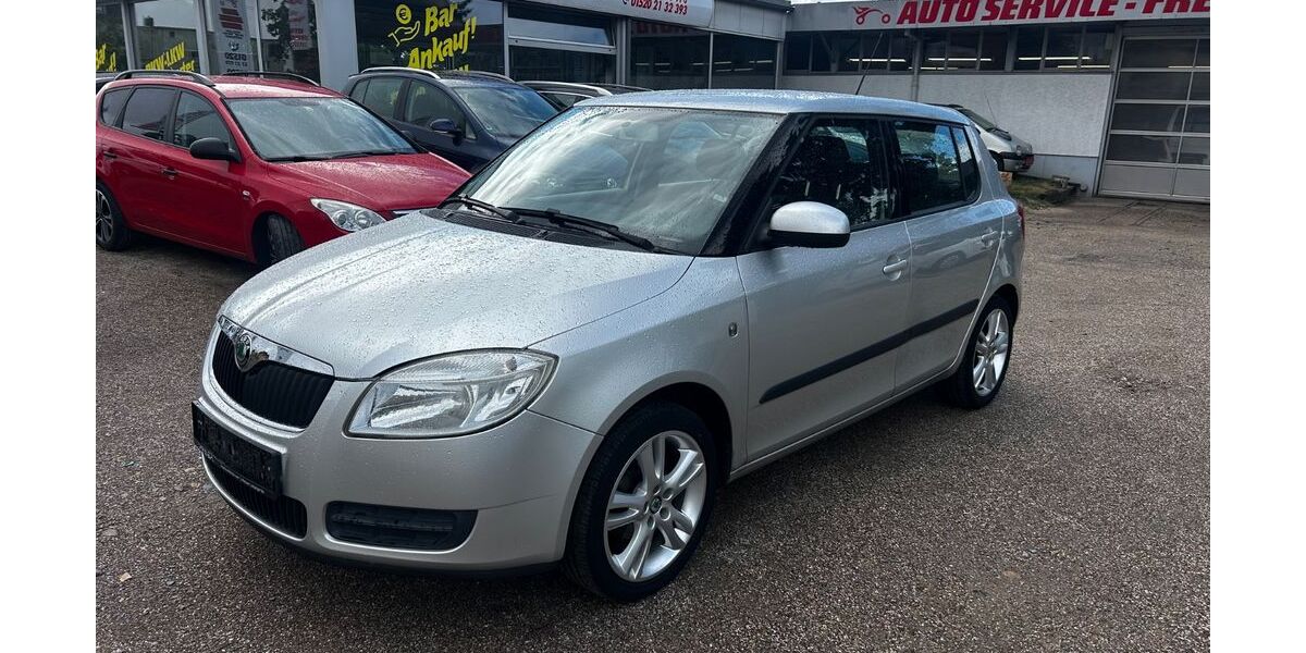 Skoda Fabia 100.800 km 3.500 &euro; RIESA 01589