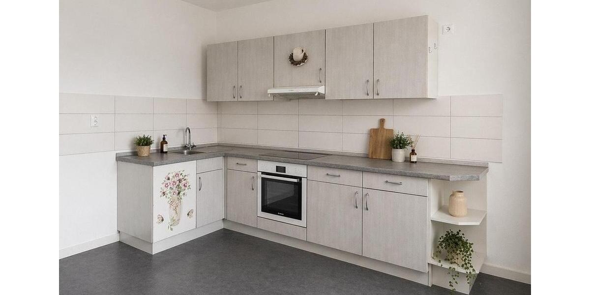 Etagenwohnung Zeitz - 5 Zimmer, 92 m&sup2;, 550&euro; | Angebot:26402557