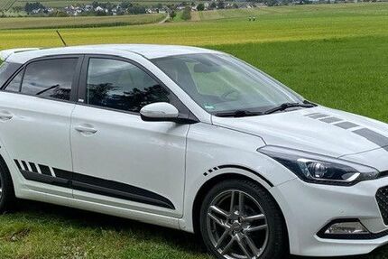Hyundai i20 68.800 km 8.650 € Nastätten 56355