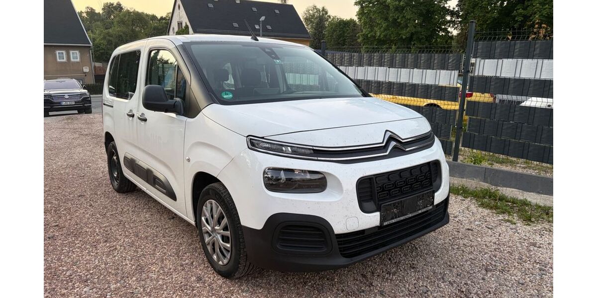 Citroen Berlingo 164.000 km 8.900 &euro; Chemnitz 09114