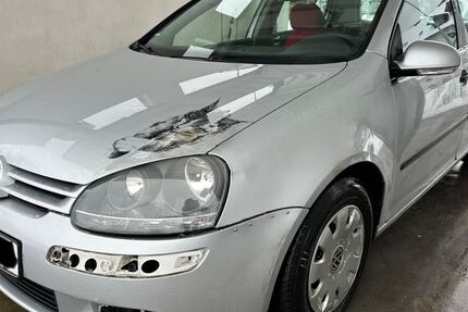 VW Golf 280.000 km 990 &euro; Tiefenbach b. Passau 94113