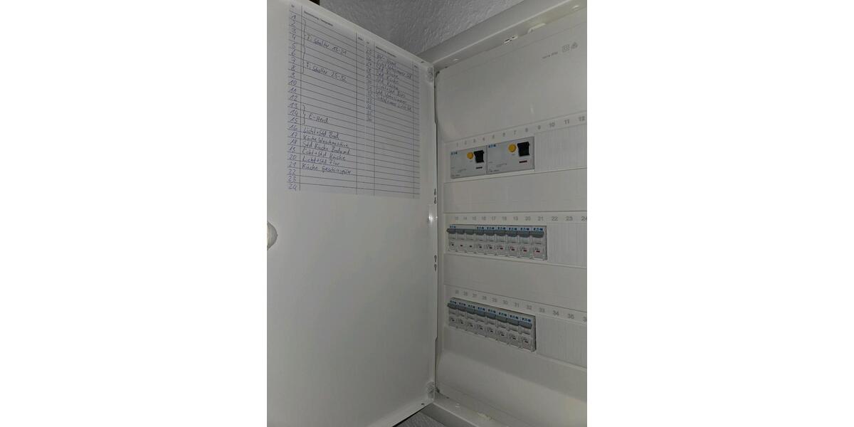 Etagenwohnung Großröhrsdorf - 3 Zimmer, 72 m&sup2;, 590&euro; | Angebot:25402571