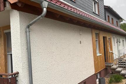 Provisionsfreies Zweifamilienhaus mit sep. Eingängen in der Rhön 9 zimmer