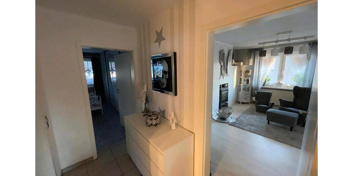 Einfamilienhaus Bad Wildungen - 8 Zimmer, 280 m&sup2;, 420.000&euro; | Angebot:26670876