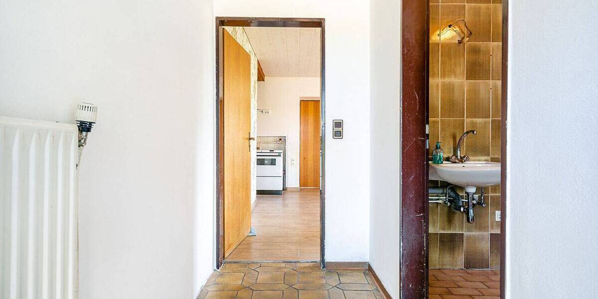 Einfamilienhaus Blomberg - 1 Zimmer, 240 m&sup2;, 399.000&euro; | Angebot:26815807