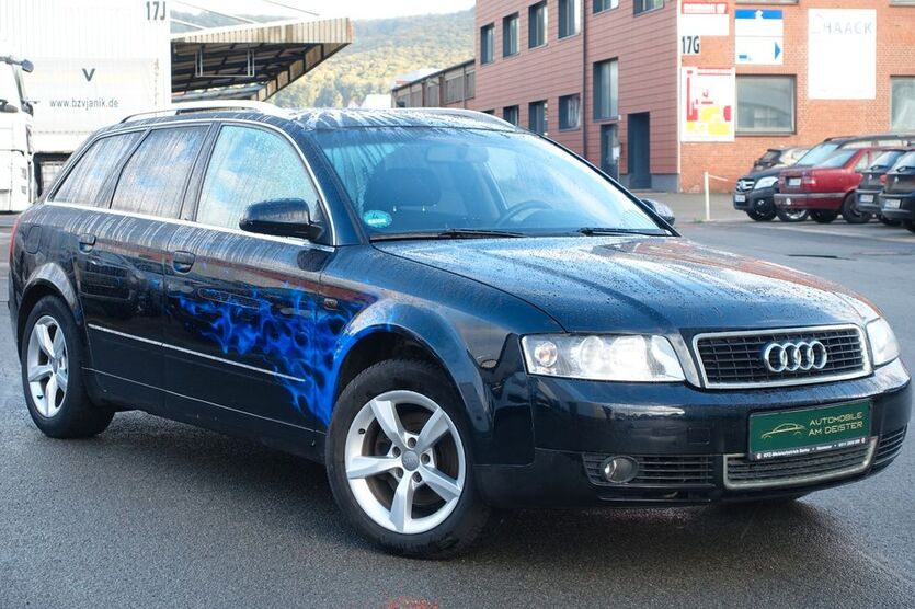 Audi A4 266.000 km 2.990 € Springe 31832