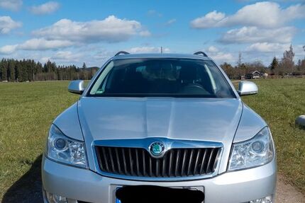 Skoda Octavia 203.000 km 2.800 &euro; Argenbühl 88260