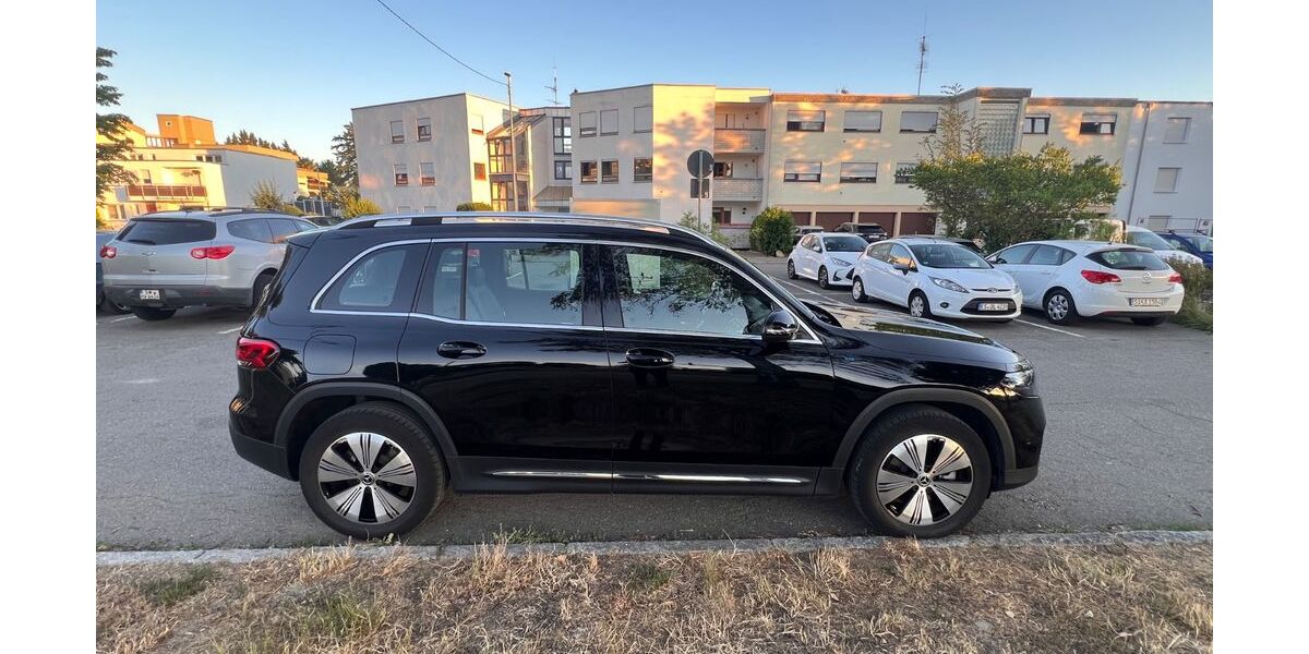 Mercedes-Benz EQB 48.700 km 31.499 &euro; Steinenbronn 71144