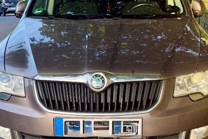Skoda Superb 248.000 km 6.499 &euro; Odenthal 51519