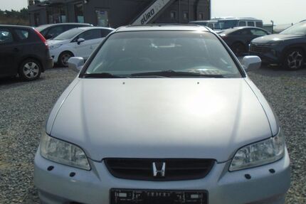 Honda Accord 136.000 km 4.499 &euro; Wildau 15745
