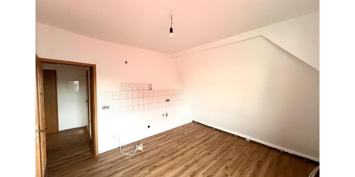 Etagenwohnung Gräfenhainichen - 2 Zimmer, 50 m&sup2;, 360&euro; | Angebot:25684979