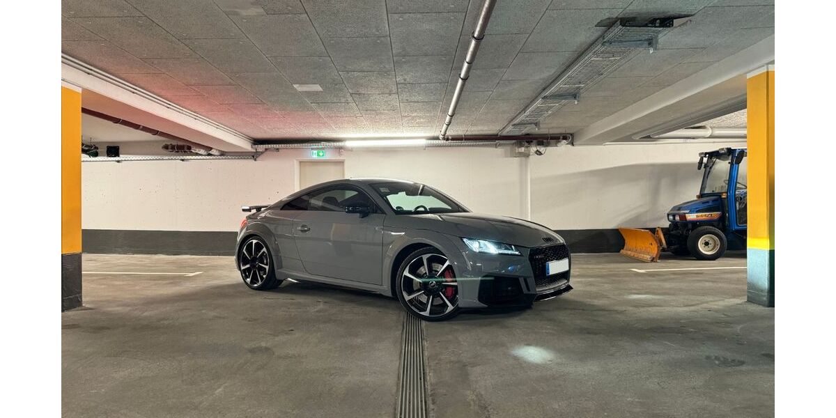 Audi TT RS 17.088 km 69.250 &euro; München 80539