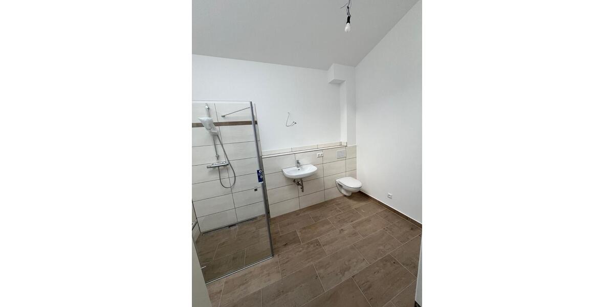 Dachgeschoßwohnung Plau am See - 4 Zimmer, 84 m&sup2;, 930&euro; | Angebot:25404856