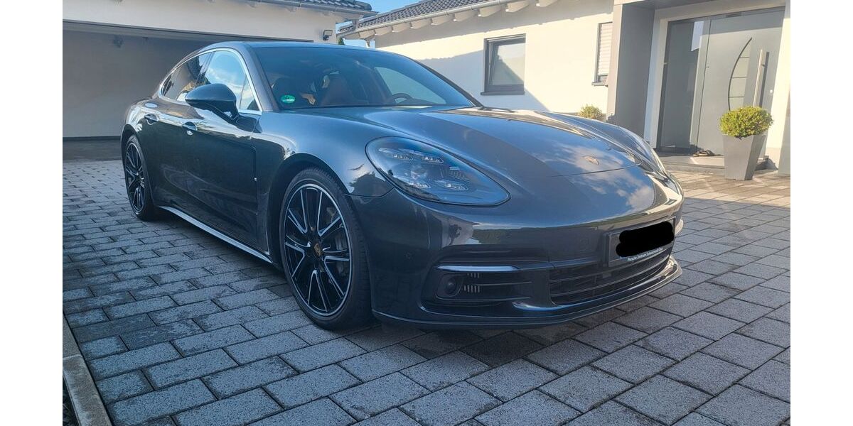 Porsche Panamera 166.000 km 58.000 &euro; Schramberg 78713