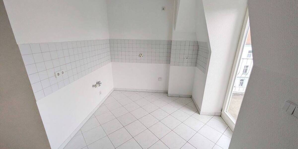 Etagenwohnung Zwickau Pölbitz - 2 Zimmer, 46 m&sup2;, 280&euro; | Angebot:26159702