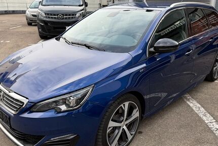 Peugeot 308 99.000 km 10.990 &euro; Münchingen 70825
