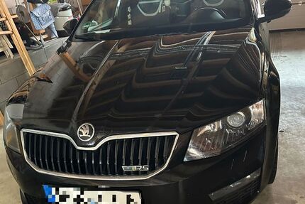 Skoda Octavia 180.000 km 12.000 &euro; Selbitz 95152