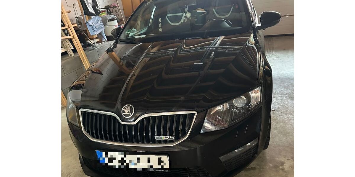 Skoda Octavia 180.000 km 12.000 &euro; Selbitz 95152