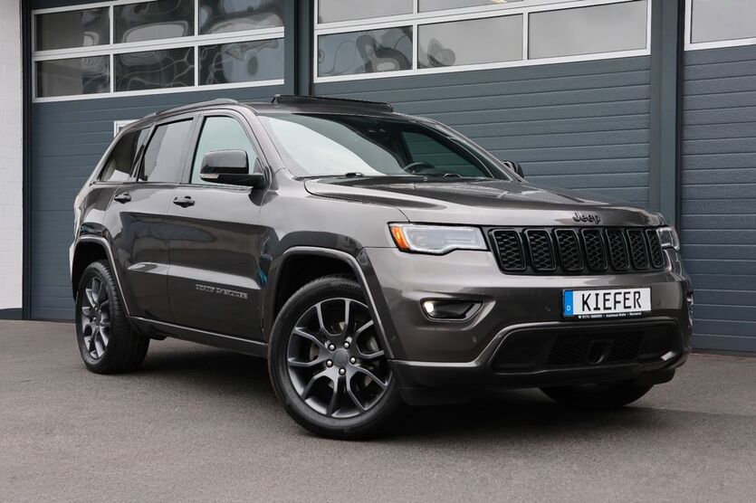 Jeep Grand Cherokee 82.320 km 28.950 € Rennerod 56477