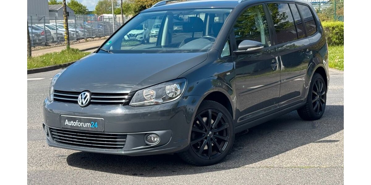 VW Touran 200.000 km 7.399 &euro; Jülich 52428