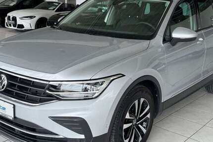 VW Tiguan 77.750 km 22.950 &euro; Arnsberg 59759