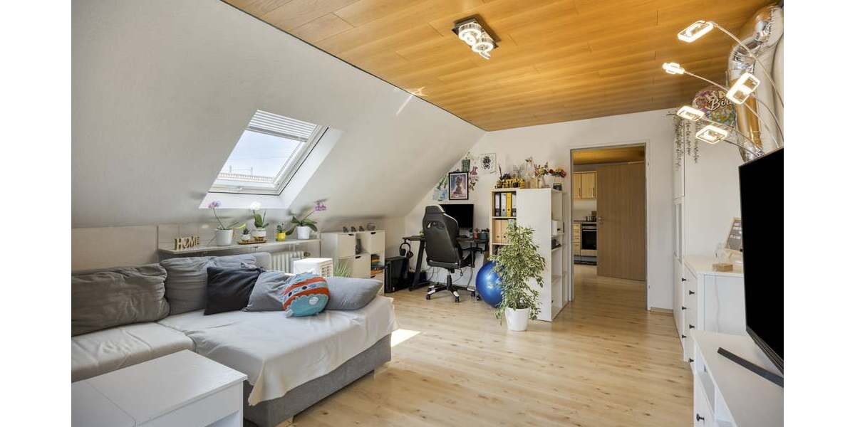 Freistehendes Einfamilienhaus mit Einliegerwohnung - Einliegerwohnung Staudt | Angebot:27120339