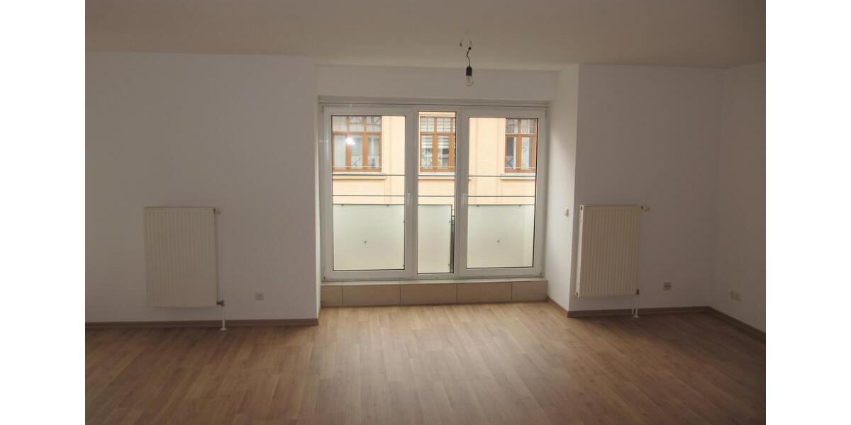 Etagenwohnung Plauen Bahnhofsvorstadt - 2 Zimmer, 72 m&sup2;, 360&euro; | Angebot:26548295