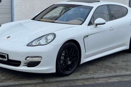 Porsche Panamera 170.000 km 23.999 &euro; Düren 52353