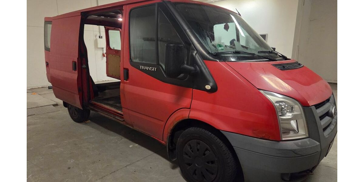 Ford Transit 233.023 km 3.999 &euro; Kassel 34132