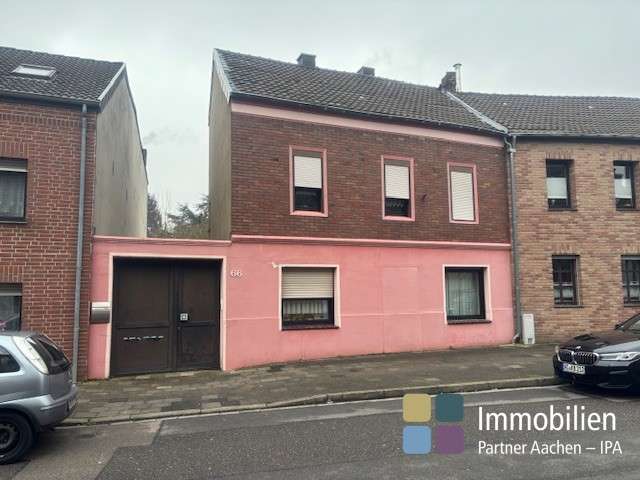Haus zum Kaufen in Alsdorf 169.000 € 210 m²