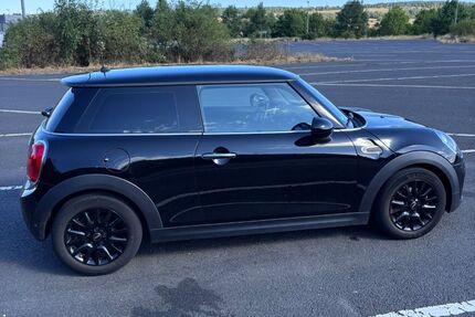 Mini ONE 134.000 km 7.900 &euro; Hessisch Lichtenau 37235